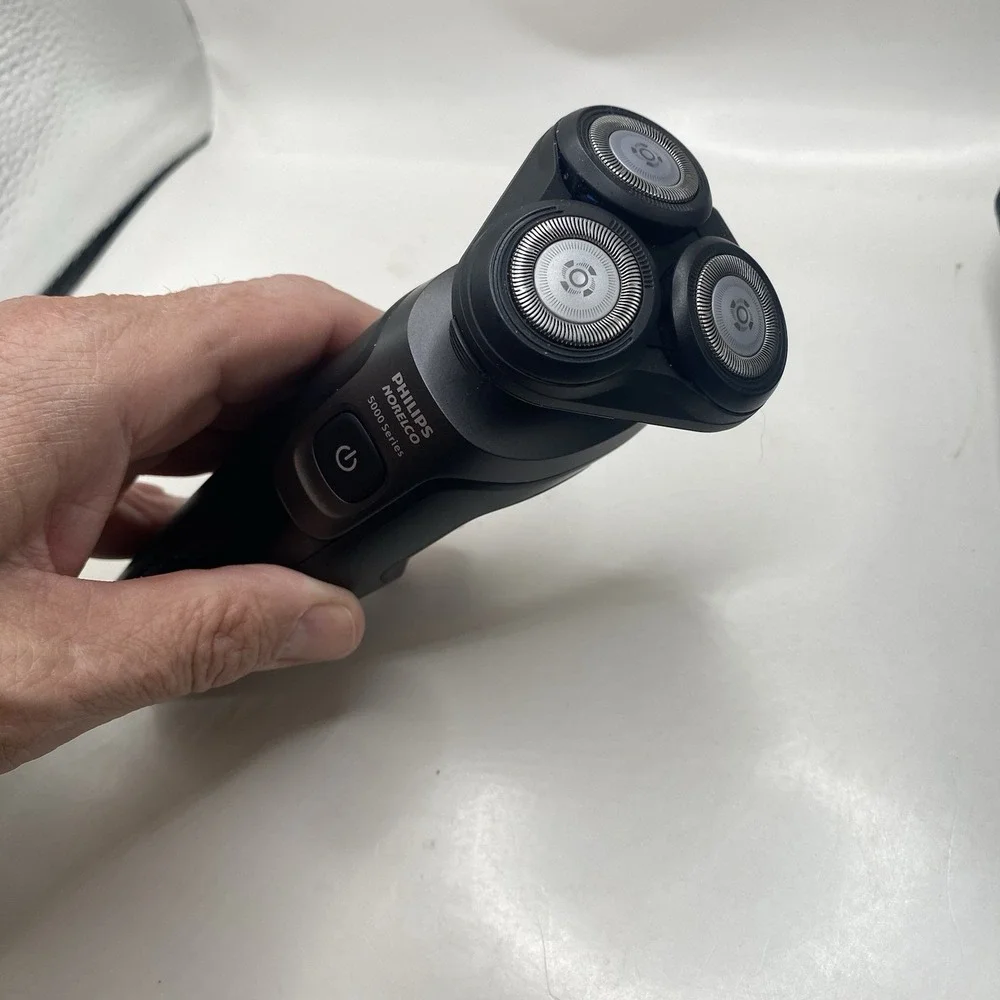 Philips S5966 Norelco Aquatouch Rechargeable Electric Shaver TESTED NO CHARGER A